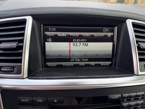 Used 2015 Mercedes-Benz GL 450 4MATIC image 60