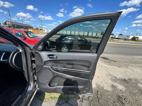Used 2016 Dodge Durango Limited w/ Nav & Power Liftgate Group AWD/4WD image 18