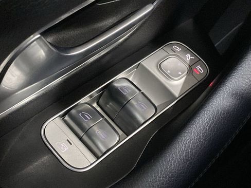 Certified 2024 Mercedes-Benz GLE 350 4MATIC image 9