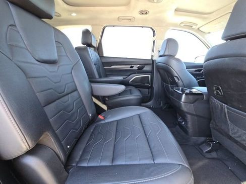 Used 2022 Kia Telluride SX w/ SX Prestige Package image 14