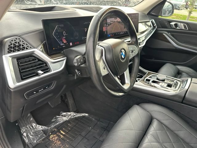 Used 2024 BMW X7 xDrive40i AWD/4WD image 36