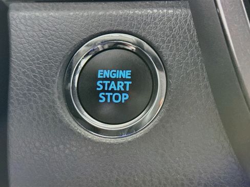 Used 2024 Toyota Camry SE w/ Convenience Package FWD image 21