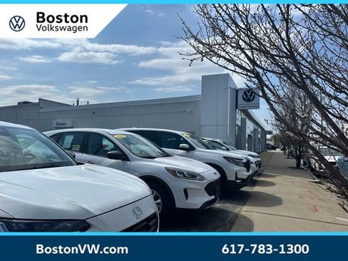 New 2026 Volkswagen Jetta SE FWD image 34