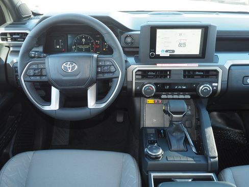 New 2025 Toyota Tacoma SR5 image 11