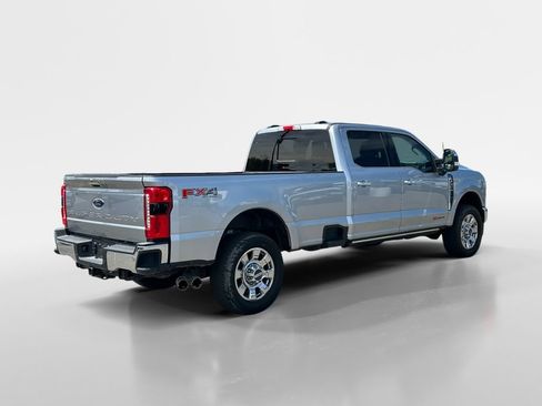 Used 2024 Ford F250 Lariat w/ Lariat Ultimate Package AWD/4WD image 6