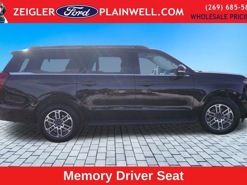 Used 2025 Ford Expedition Max Active image 6