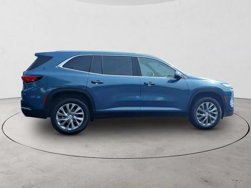 Certified 2025 Buick Enclave Preferred AWD/4WD image 4