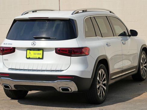 Used 2022 Mercedes-Benz GLB 250 w/ Premium Package Lite image 51