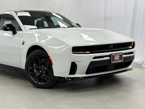 New 2026 Dodge Charger Scat Pack w/ Blacktop Package AWD/4WD image 3