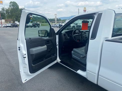Used 2011 Ford F150 XL RWD image 7