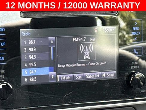 Used 2018 Toyota Corolla L FWD image 19