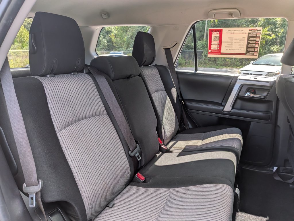 Used 2019 Toyota 4Runner SR5 AWD/4WD image 24
