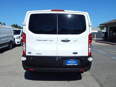 Used 2024 Ford Transit 350 XLT RWD image 7
