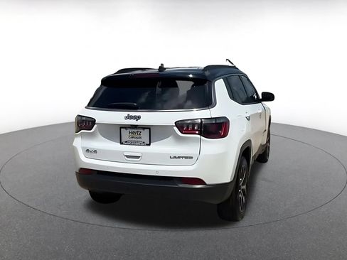 Used 2025 Jeep Compass Limited AWD/4WD image 14