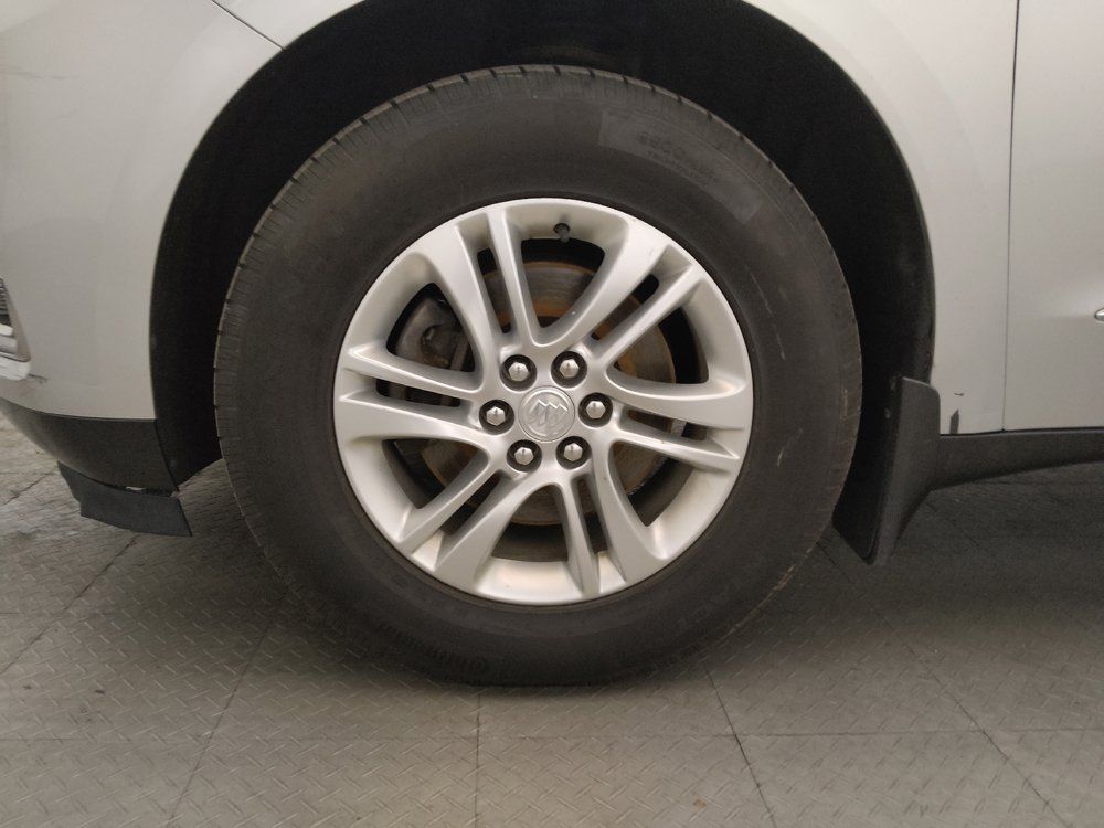 Used 2018 Buick Enclave Essence AWD/4WD image 31