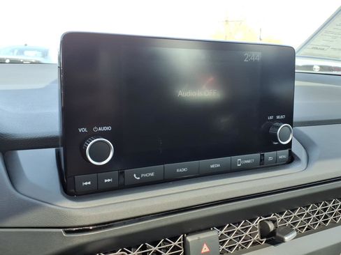 Certified 2023 Honda Accord EX image 18