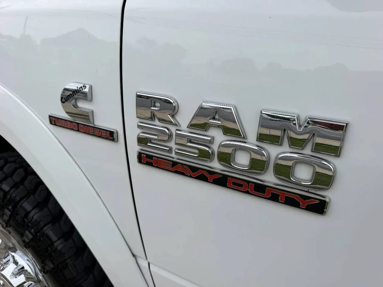 Used 2018 RAM 2500 SLT AWD/4WD image 13