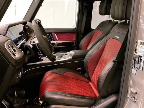 Used 2025 Mercedes-Benz G 63 AMG 4MATIC image 8