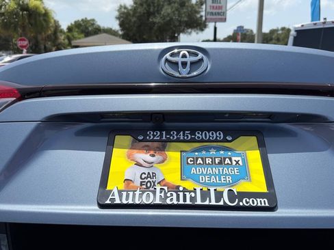 Used 2022 Toyota Corolla L FWD image 6