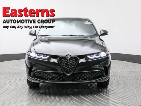 Used 2024 Alfa Romeo Tonale Veloce w/ Active Assist Package image 2