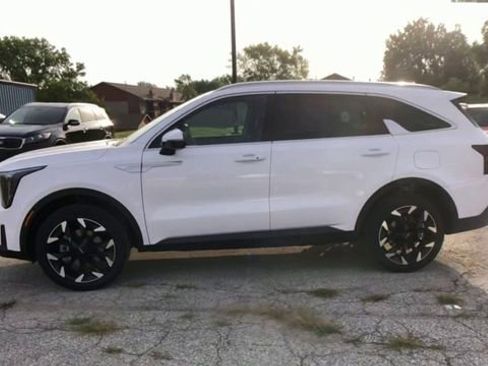 New 2026 Kia Sorento EX AWD/4WD image 8