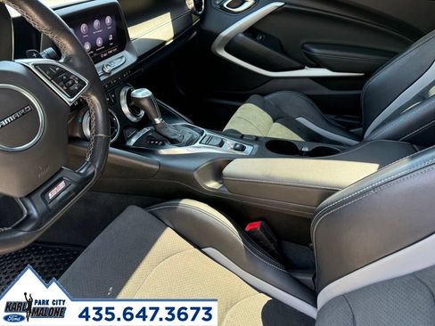 Used 2020 Chevrolet Camaro SS RWD image 22