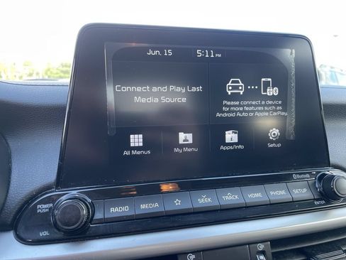 Used 2020 Kia Forte LXS FWD image 11