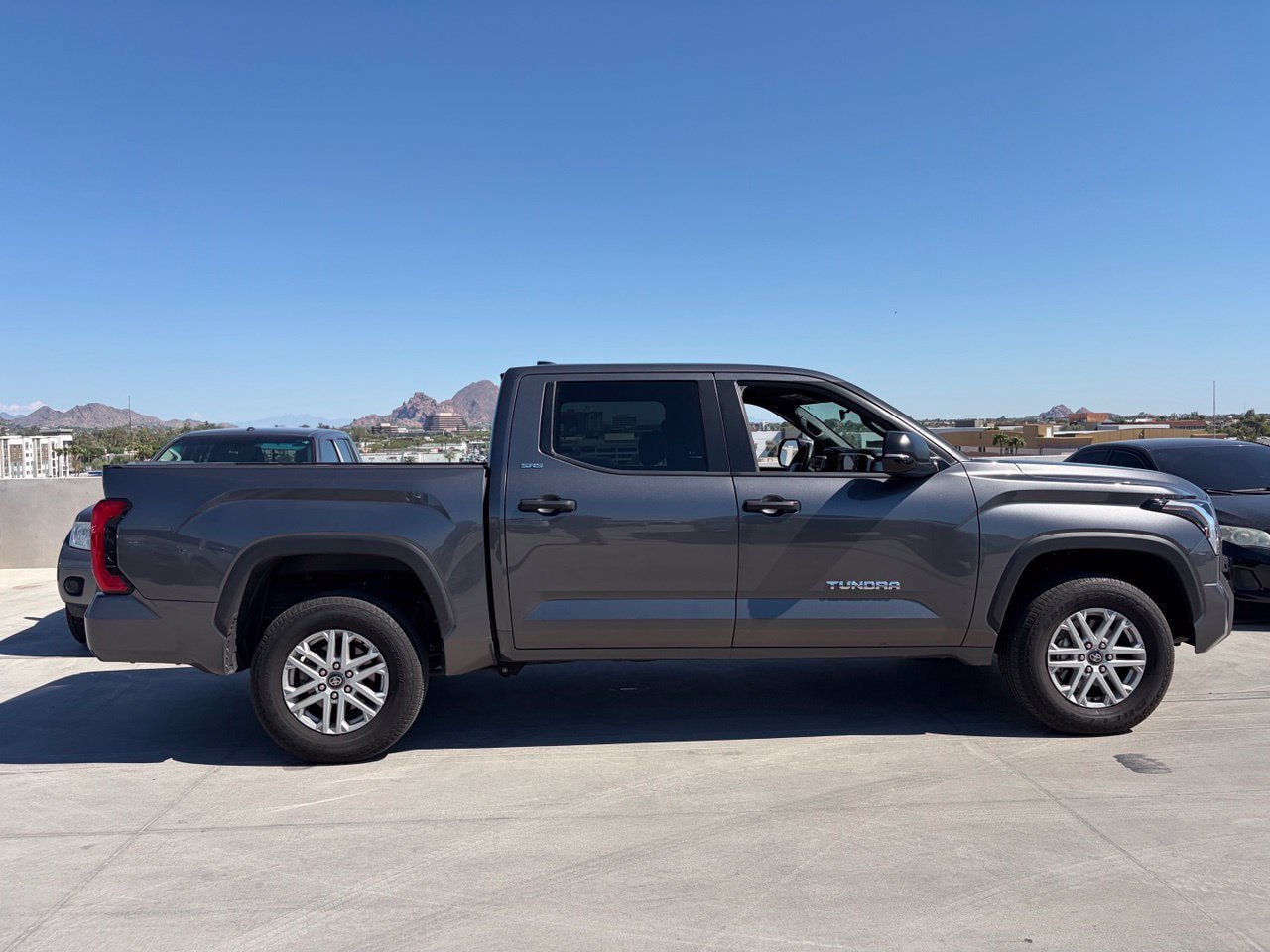 Used 2025 Toyota Tundra SR5 w/ SR5 Convenience Package AWD/4WD image 3