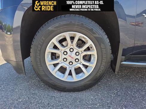 Used 2017 GMC Yukon XL SLT AWD/4WD image 29