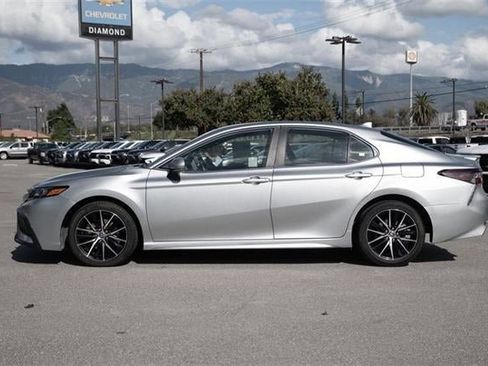 Used 2023 Toyota Camry SE image 25