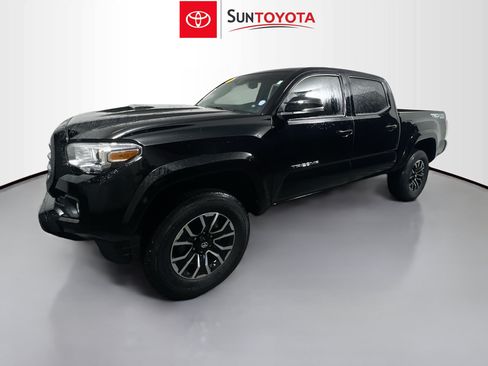 Used 2023 Toyota Tacoma TRD Sport w/ Advanced Technology Package AWD/4WD image 9