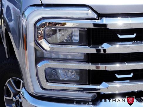 Used 2024 Ford F350 Lariat AWD/4WD image 17