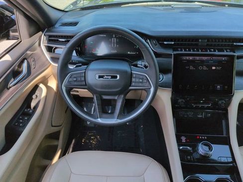 Certified 2023 Jeep Grand Cherokee 4WD 4xe image 18
