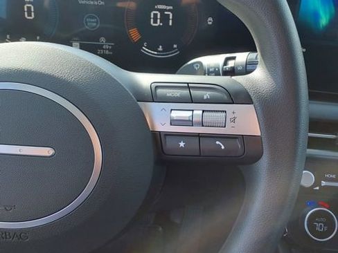 Certified 2025 Hyundai Tucson SEL image 30