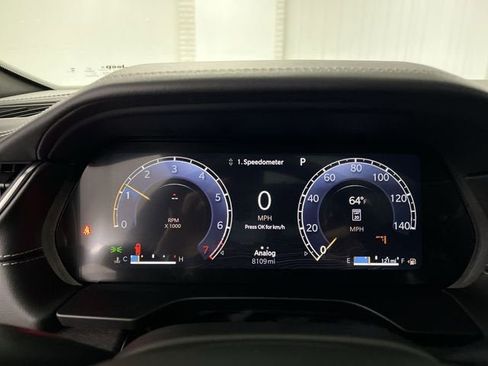 Used 2025 Jeep Grand Cherokee L Overland image 12