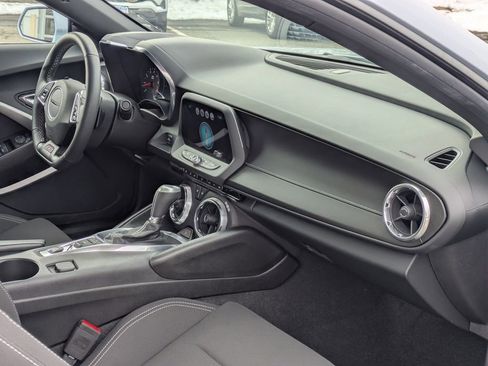 Used 2018 Chevrolet Camaro SS image 25