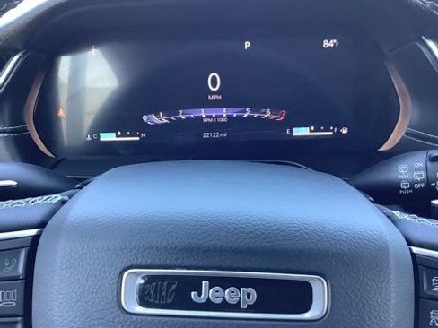 Certified 2023 Jeep Grand Cherokee L Laredo w/ Luxury Tech Group I AWD/4WD image 10