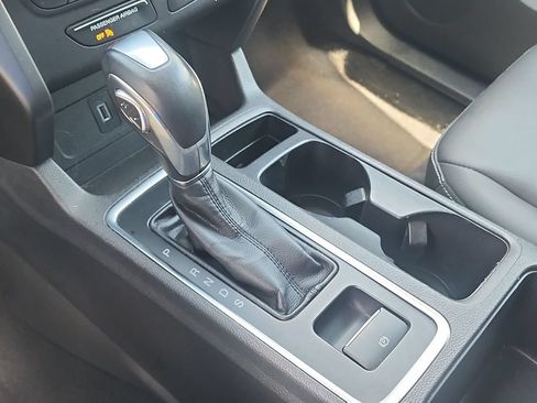 Used 2019 Ford Escape SEL AWD/4WD image 15