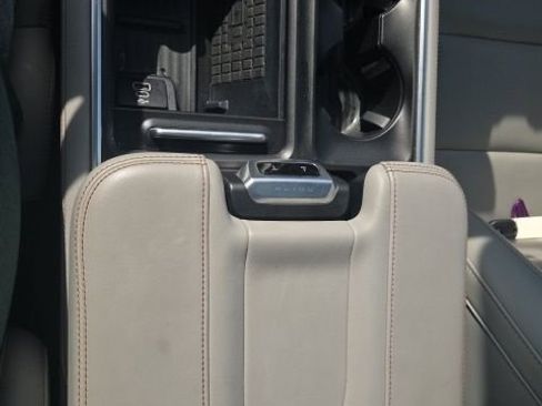 Certified 2025 Ford Expedition Active image 38