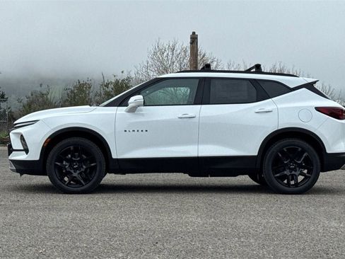 New 2026 Chevrolet Blazer LT w/ Sound & Technology Package image 7