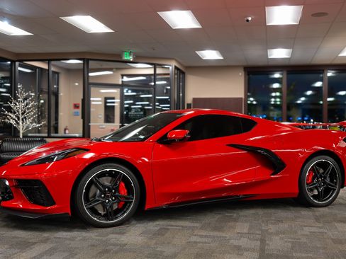 Used 2023 Chevrolet Corvette Stingray Preferred Cpe w/ 2LT image 12