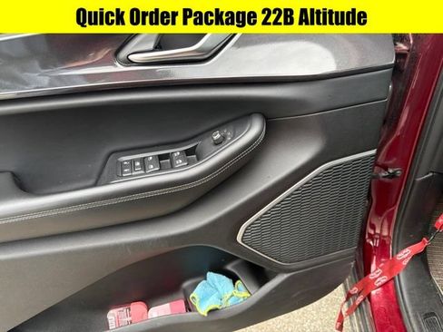 Used 2021 Jeep Grand Cherokee L Laredo AWD/4WD image 8