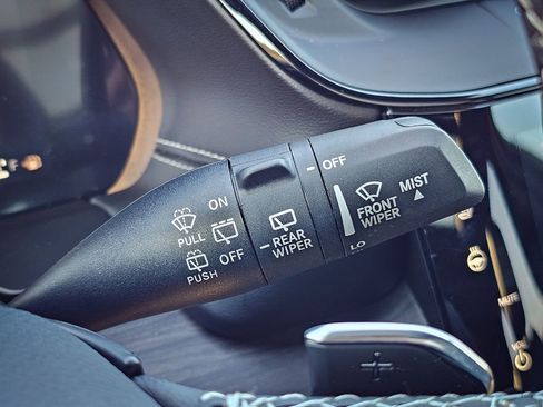 New 2026 Jeep Grand Cherokee Limited AWD/4WD image 19