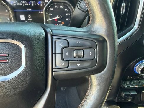Used 2022 GMC Sierra 2500 AT4 w/ AT4 Premium Plus Package AWD/4WD image 17