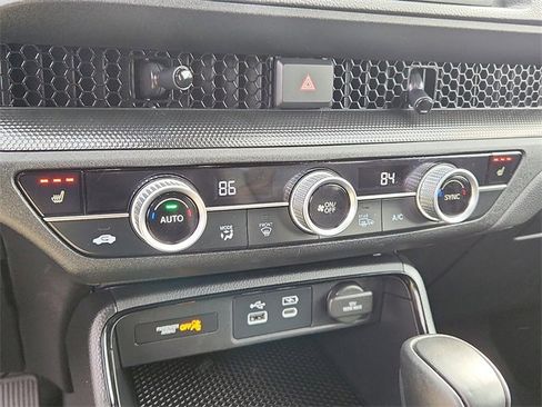 Used 2025 Honda CR-V Sport image 9