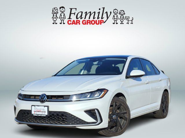 Used 2025 Volkswagen Jetta SE FWD image 1