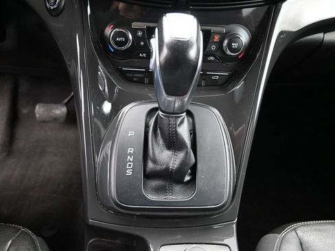 Used 2014 Ford Escape Titanium image 28