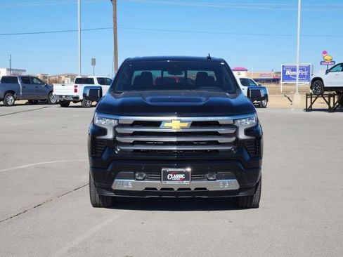 New 2026 Chevrolet Silverado 1500 High Country w/ High Country Premium Package RWD image 2
