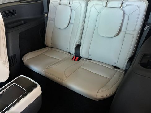 New 2026 Lincoln Aviator Reserve AWD/4WD image 14