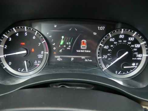 Used 2021 Toyota Highlander Limited image 21